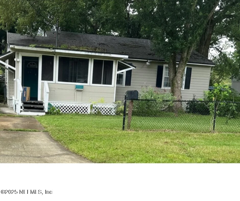 Photo of 3390 SHERIDAN Road