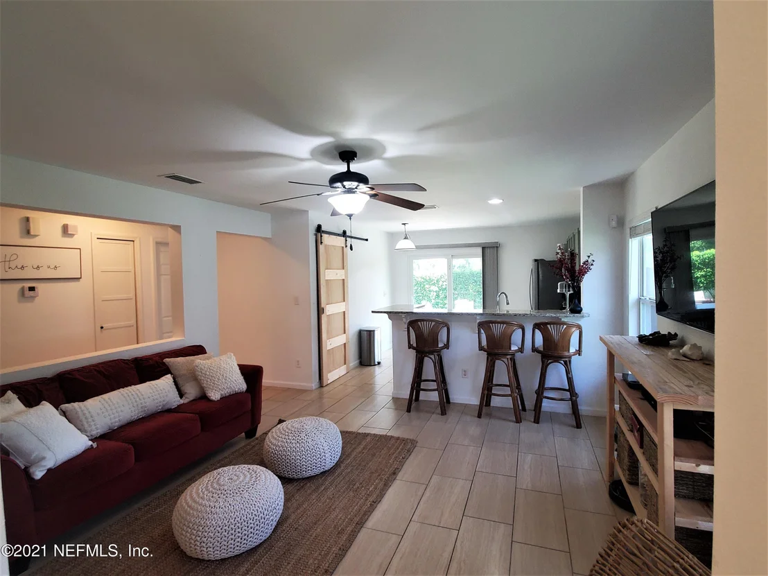 Photo of 1012 ENON Court