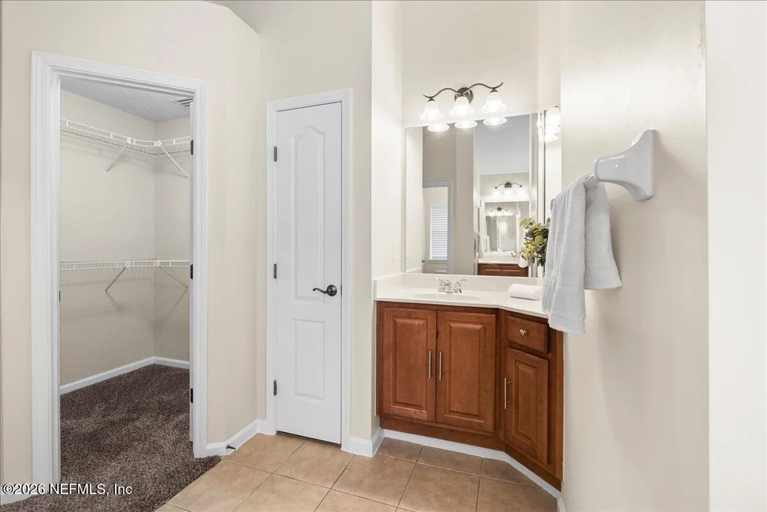 Photo of 1880 OAKCHIME Drive