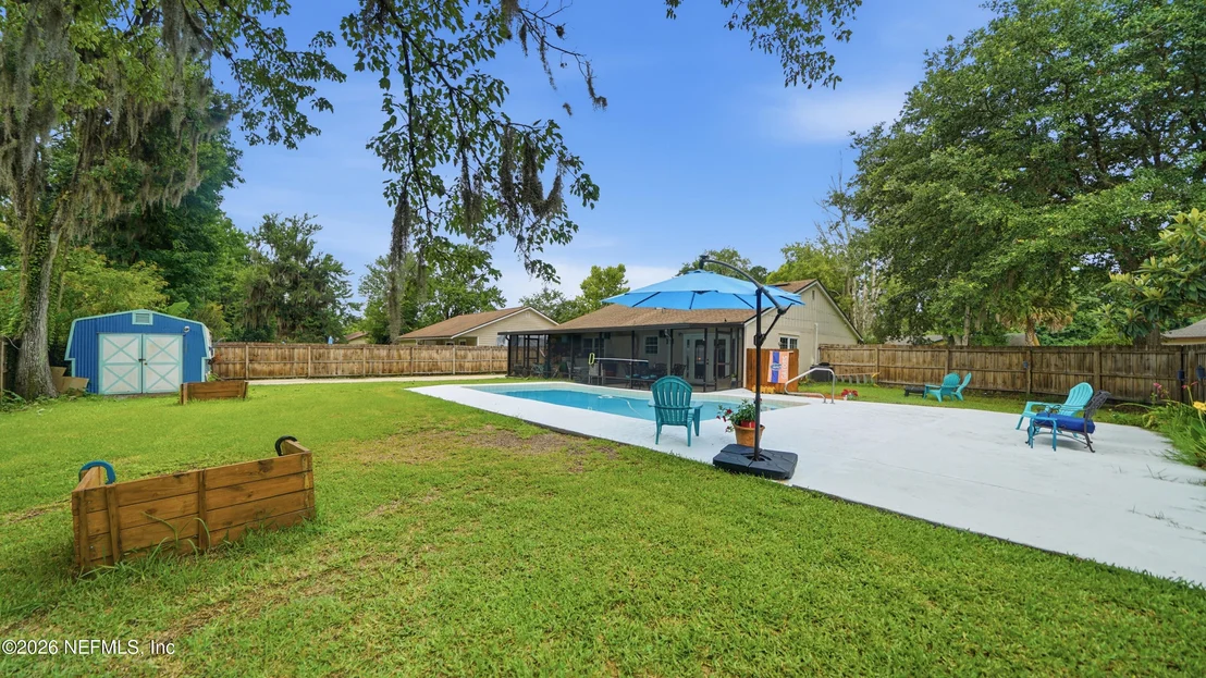 Photo of 1695 SANDY HOLLOW Loop