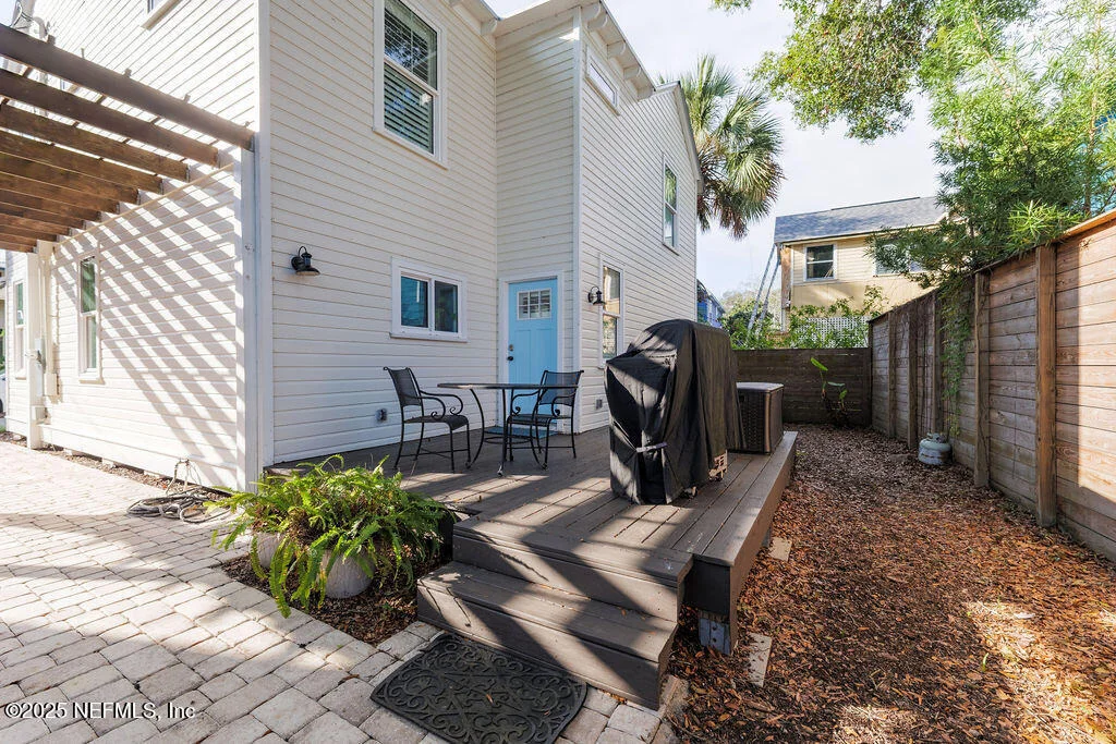 Photo of 88 LINCOLN Street
