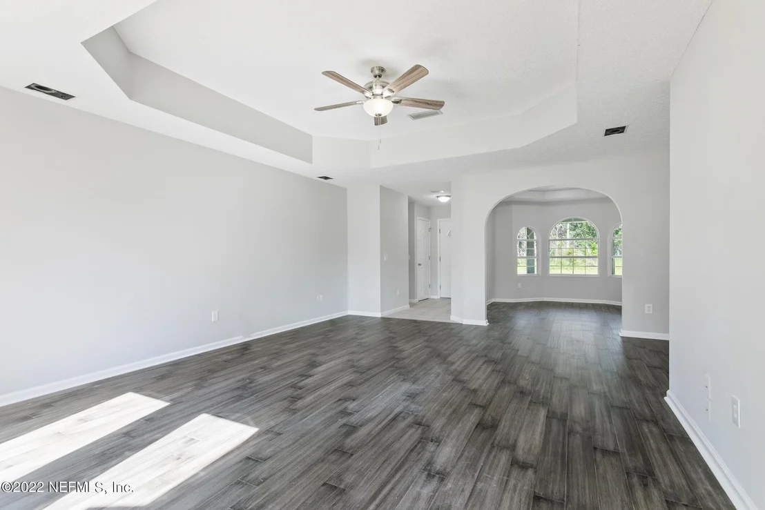 Photo of 48077 MERIDIAN Trail