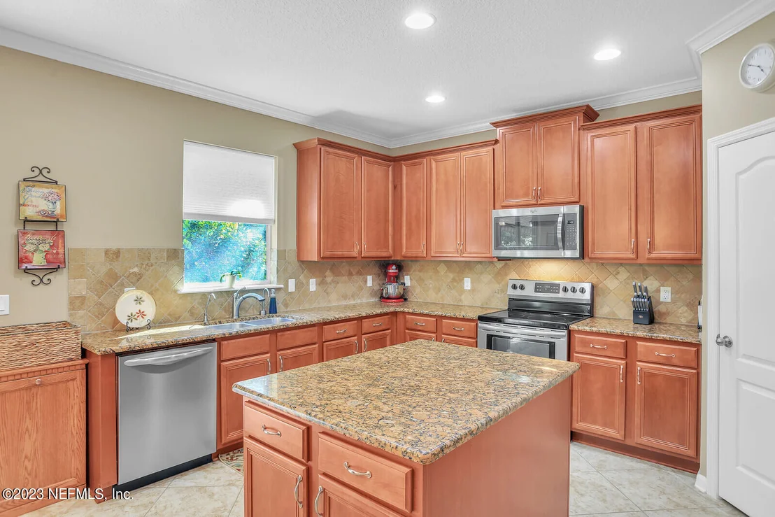 Photo of 209 ARBOR GREEN Place