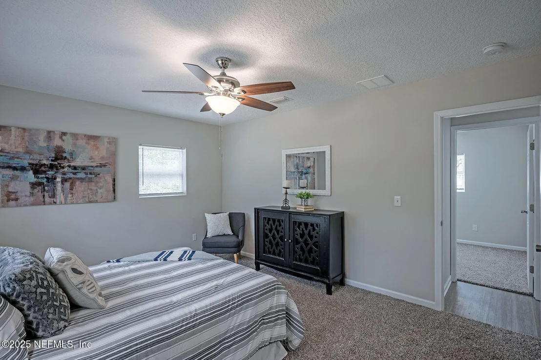 Photo of 10377 GRAYSON Street