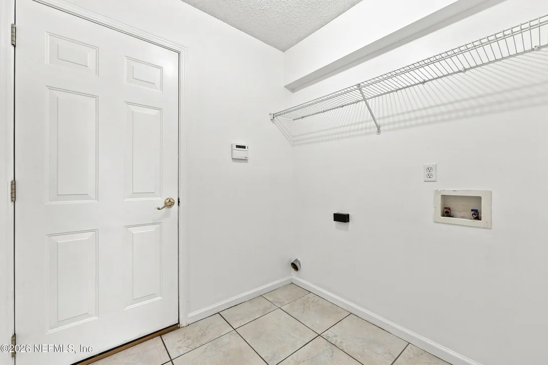 Photo of 12079 SUNCHASE Drive