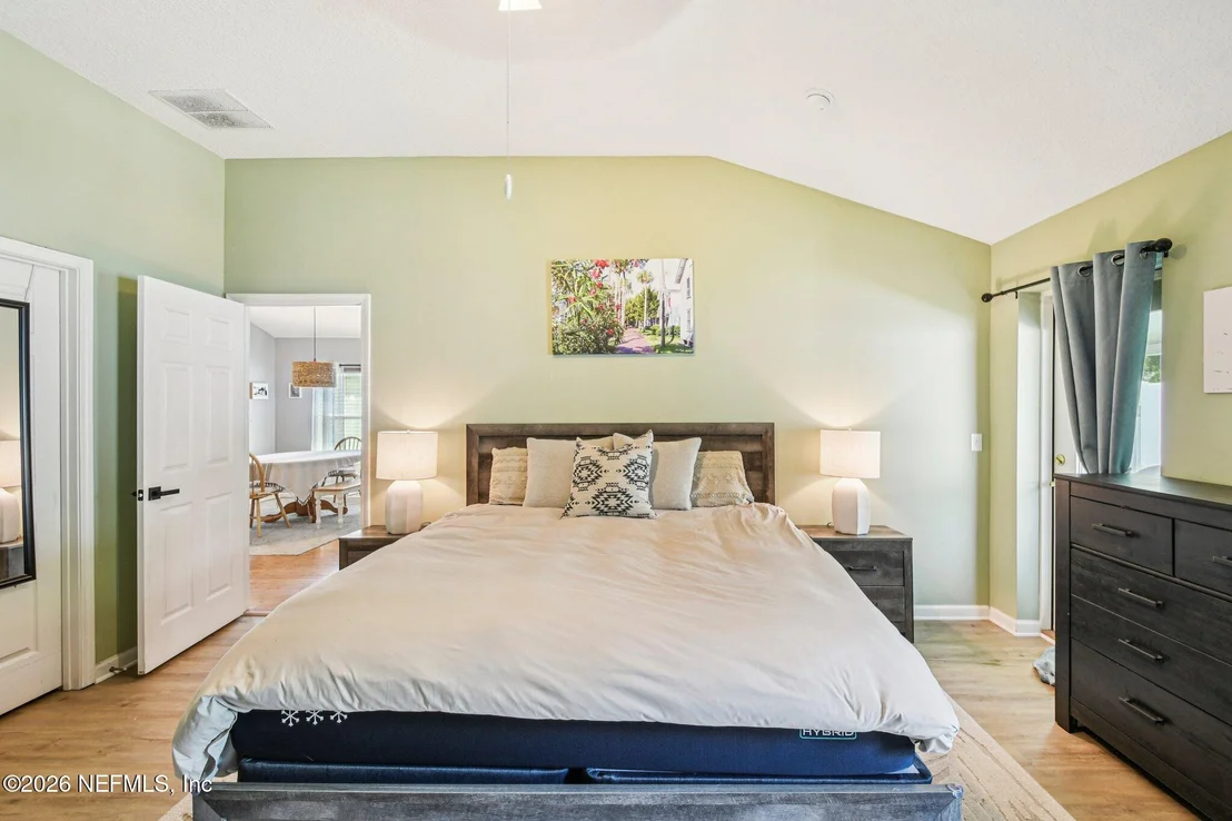Photo of 1008 OAK ARBOR Circle