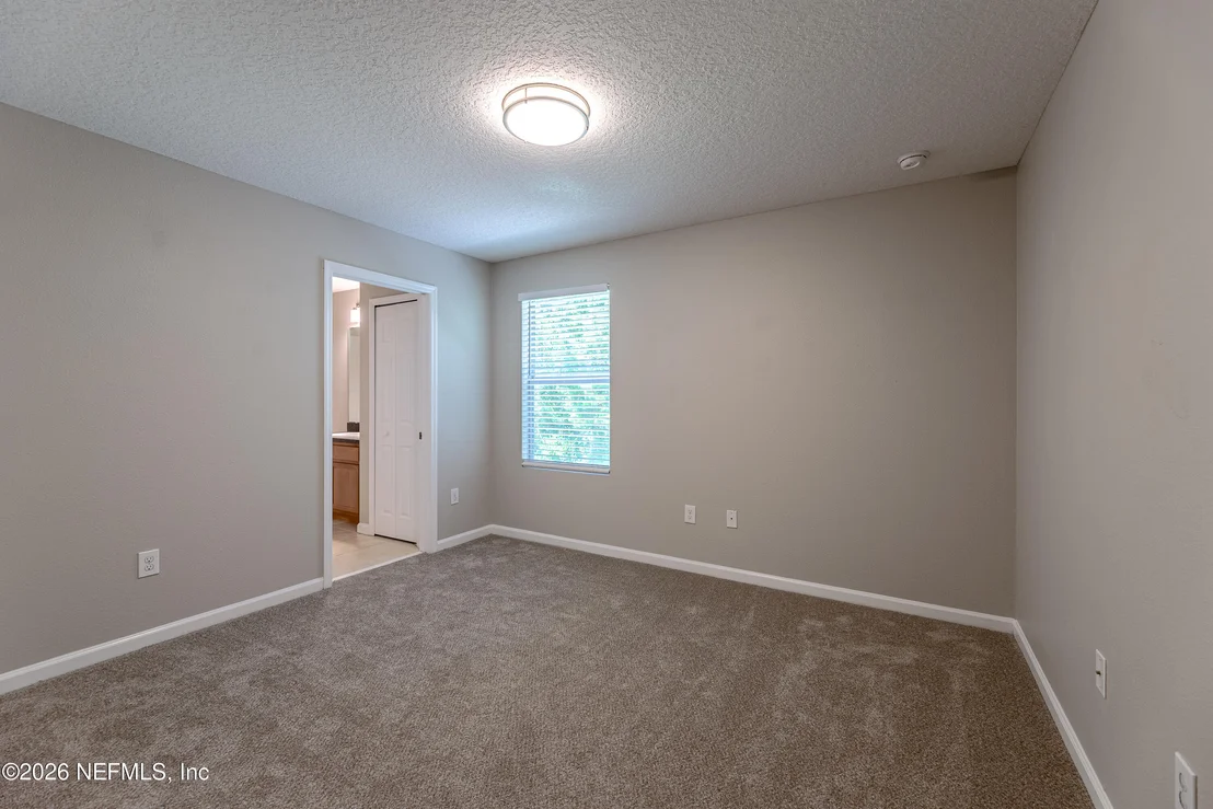 Photo of 869 BATTERSEA Drive