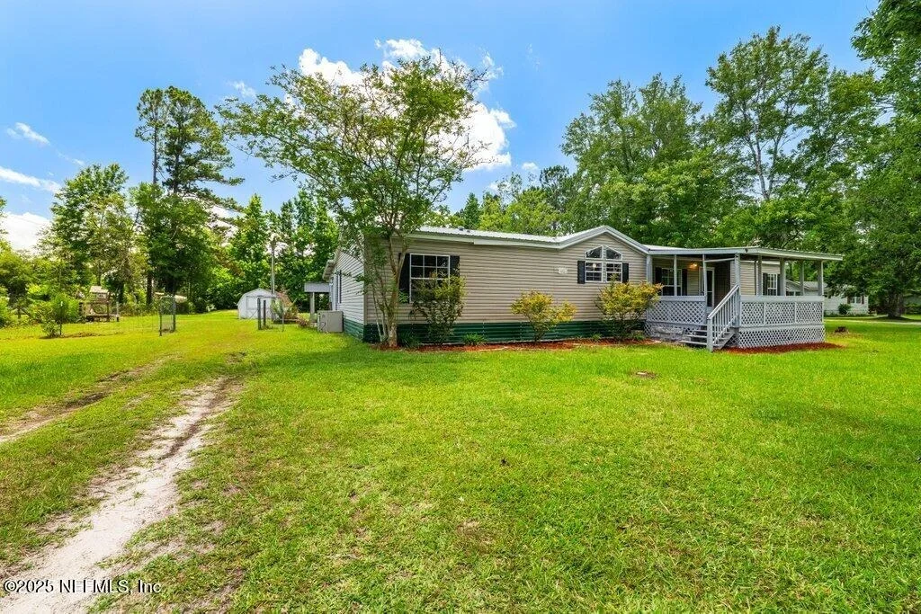 Photo of 54086 HELLER Road