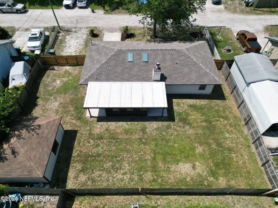 Photo of 12183 LYONS Street