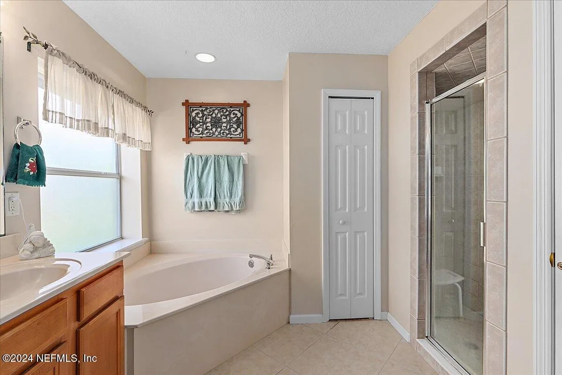Photo of 4528 MAINMAST Lane