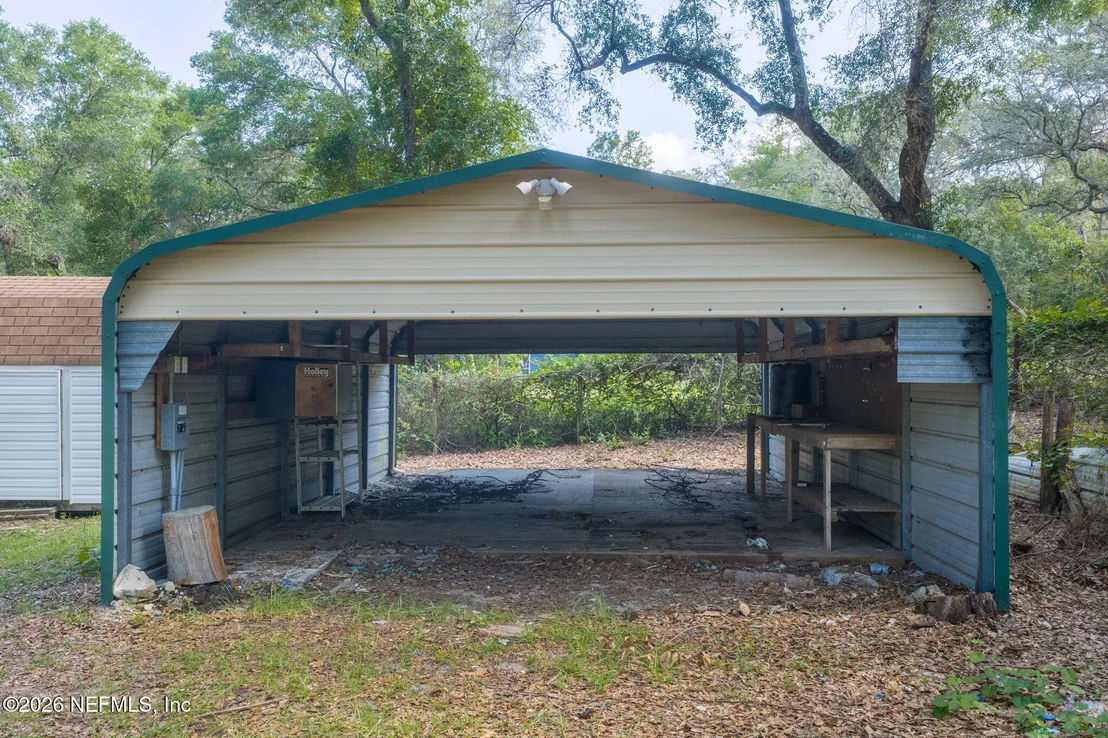 Photo of 8337 SINGLETON Place