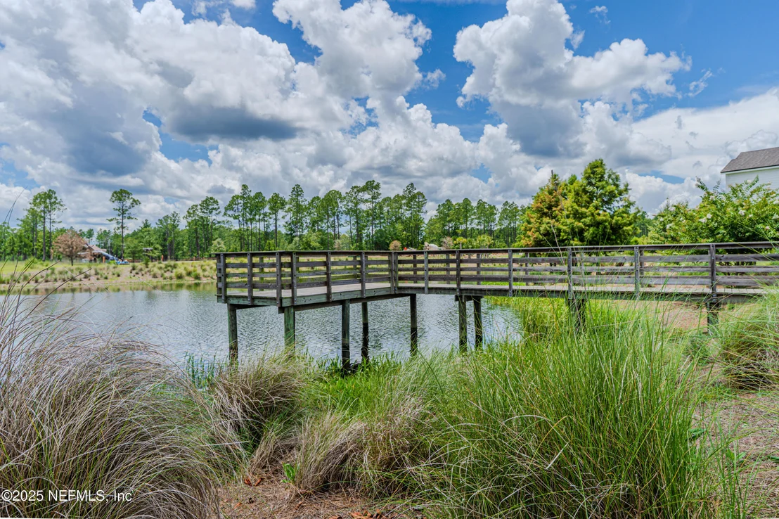 Photo of 575 BUTTONWOOD Loop