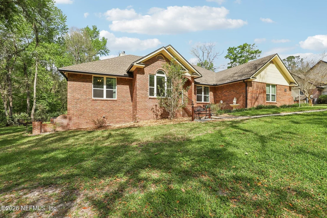 Photo of 2810 RAVINES Road