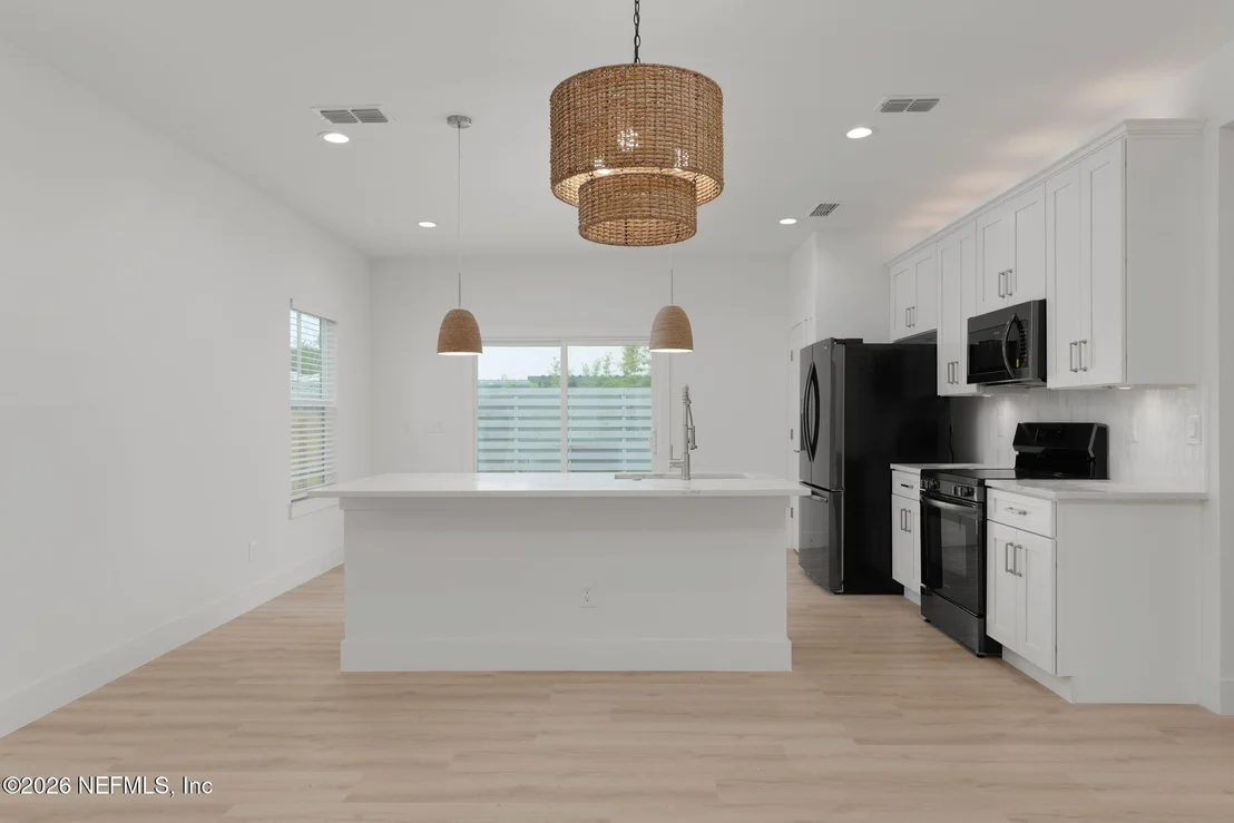 Photo of 609 TWENTY SECOND Street