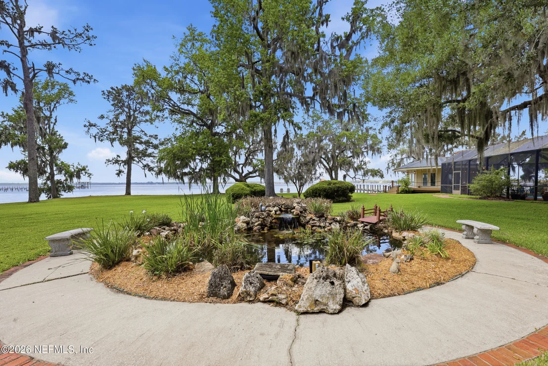 Photo of 13200 MANDARIN Road