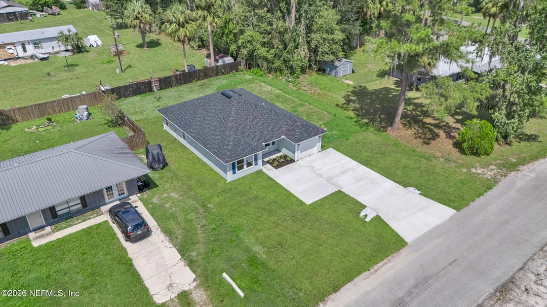 Photo of 126 ROBERTS Boulevard