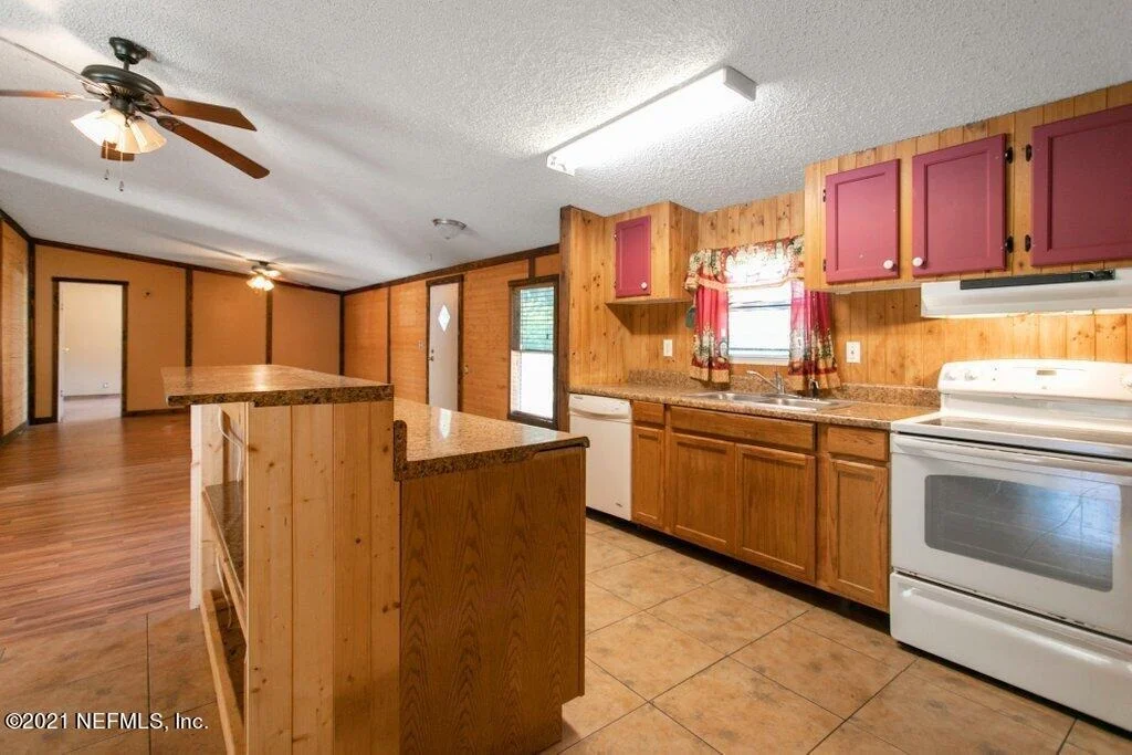 Photo of 2397 OLEANDER Avenue