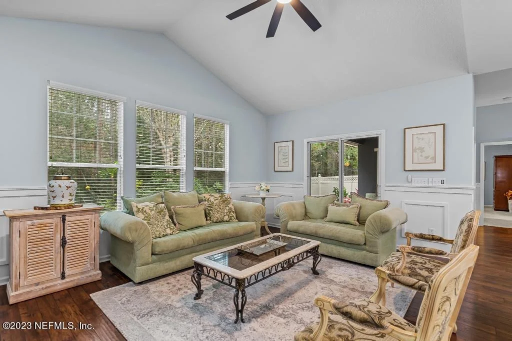 Photo of 1056 MEADOW VIEW Lane