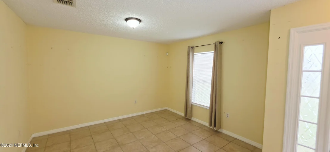 Photo of 8733 HUMBERSIDE Lane