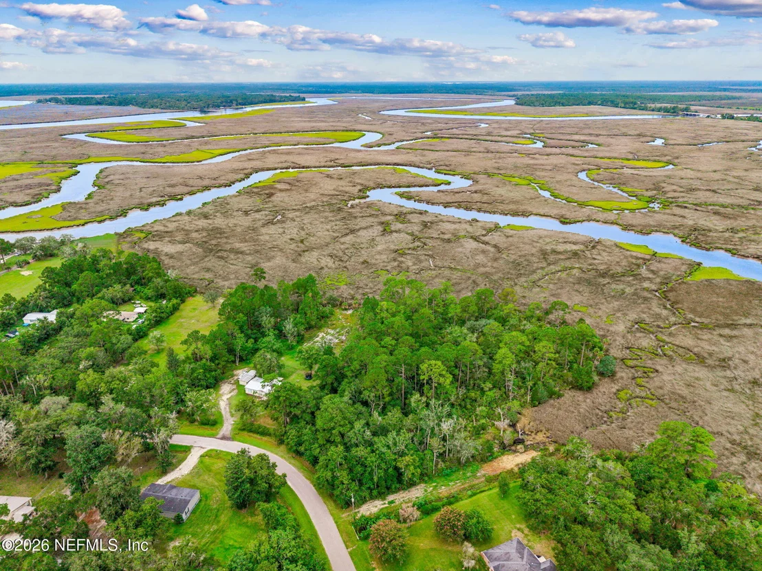 Photo of 1293 CLAXTON Road