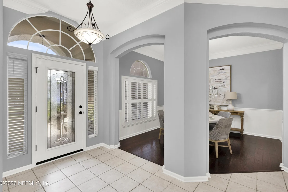 Photo of 784 W DEVONHURST Lane