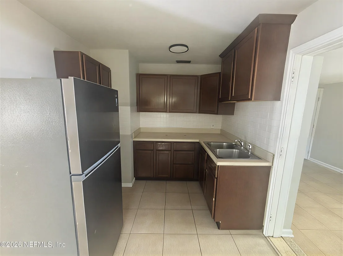 Photo of 5628 BELAFONTE Drive