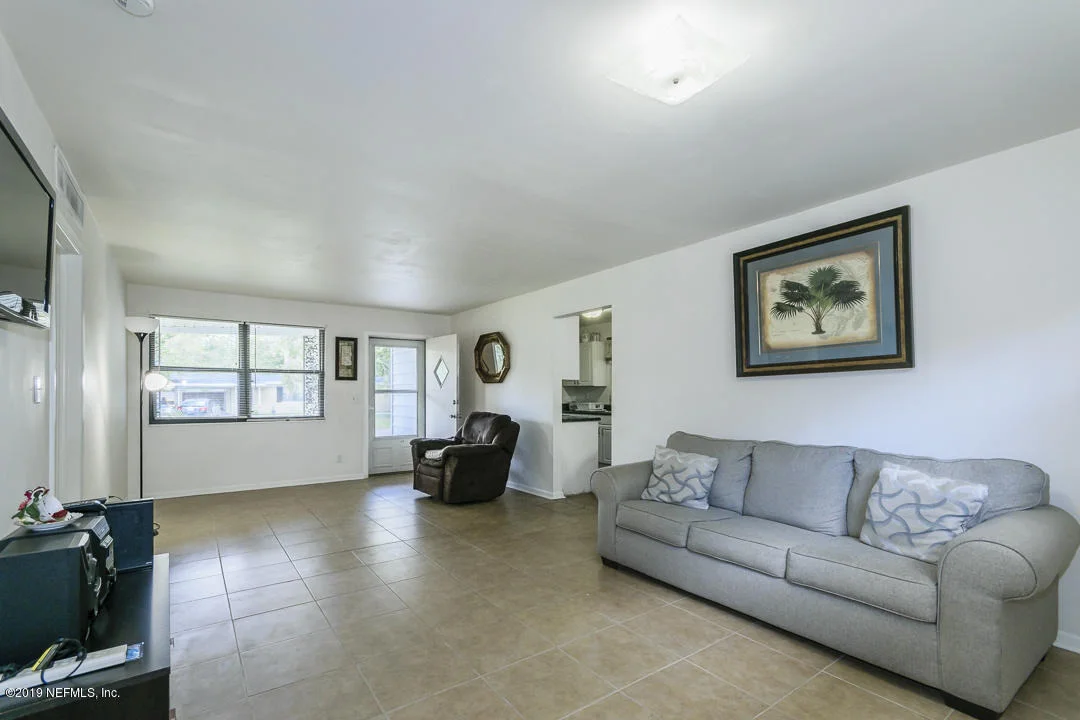 Photo of 2125 BURPEE Drive