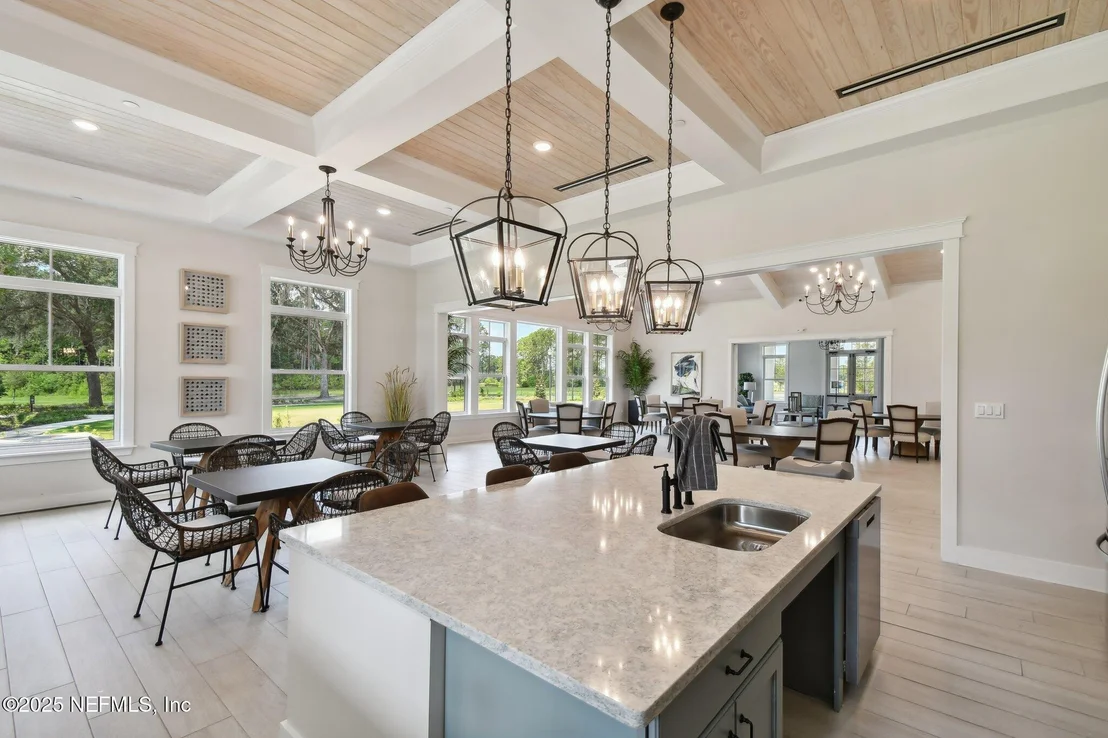 Photo of 182 MYRTLE OAK Court