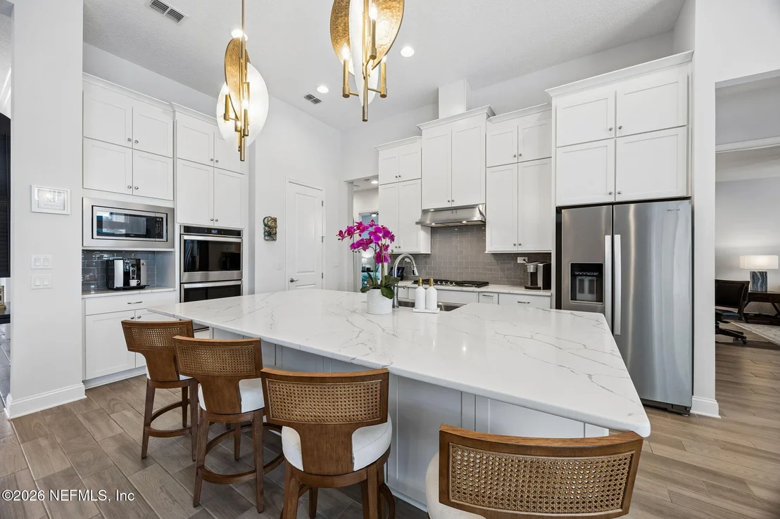 Photo of 264 TOPSIDE Drive