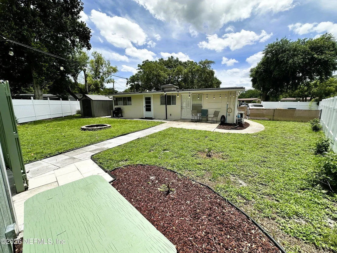 Photo of 11639 MARINA Drive