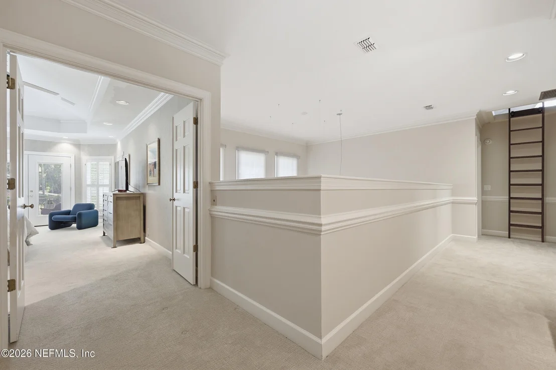 Photo of 2656 BEAUCLERC Road
