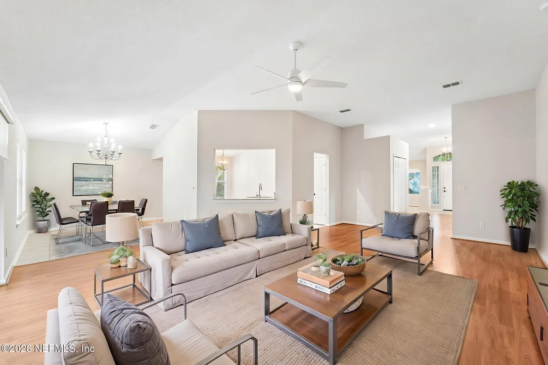 Photo of 1496 WINSTON Lane
