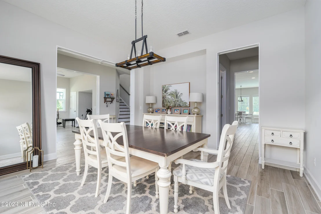 Photo of 818 OUTLOOK Drive