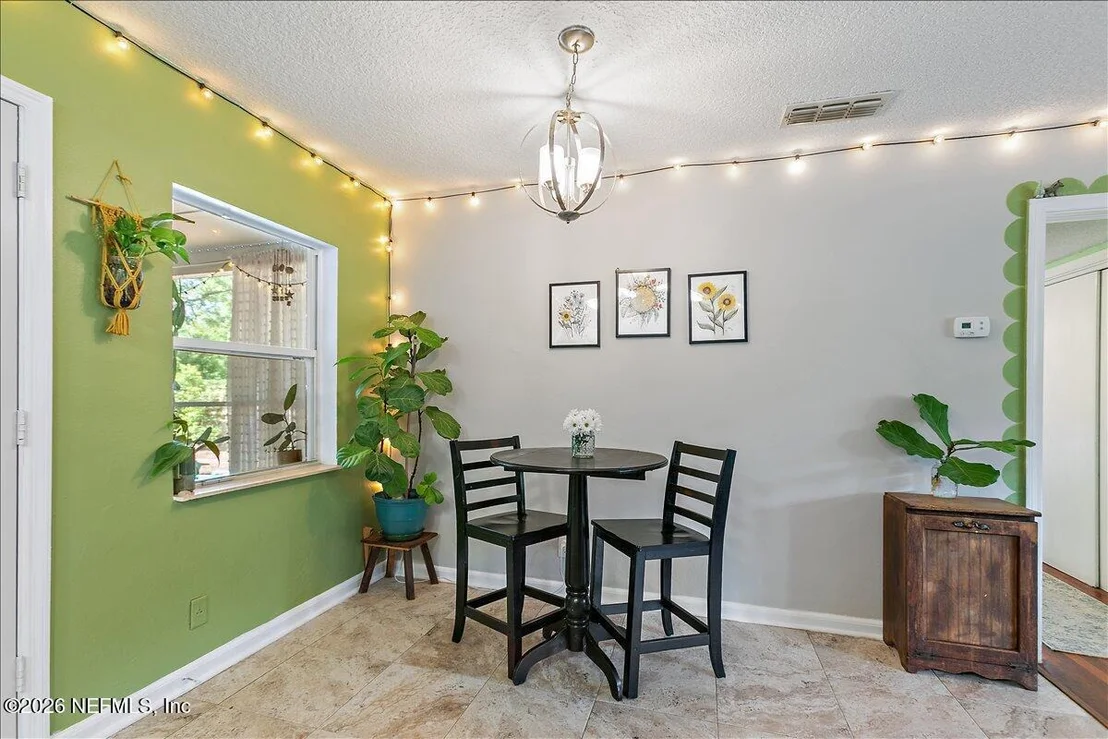 Photo of 3633 RENDALE Drive N