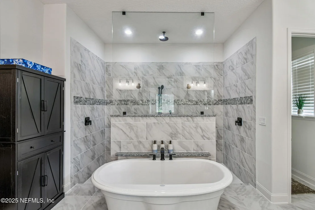 Photo of 295 PINE GROVE Point