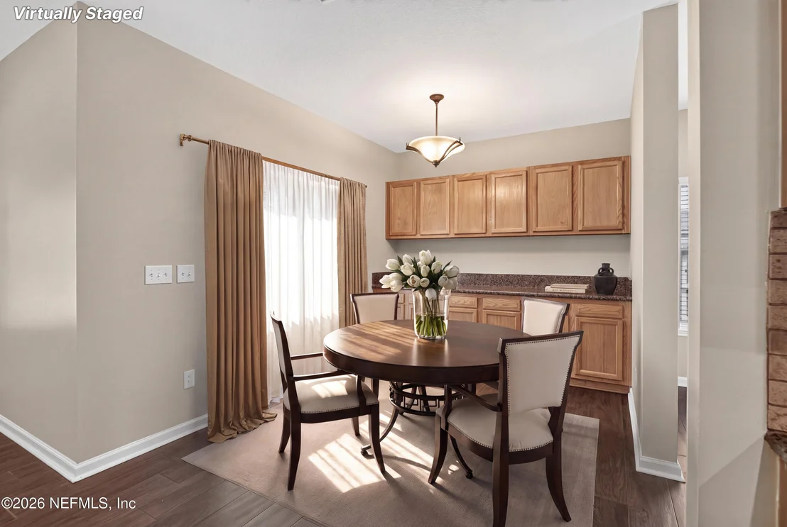 Photo of 1335 IVYHEDGE Avenue