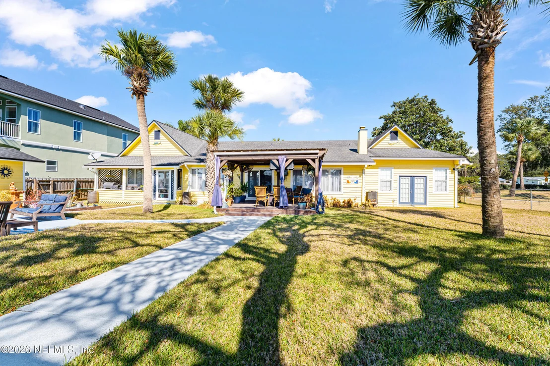 Photo of 5992 HECKSCHER Drive