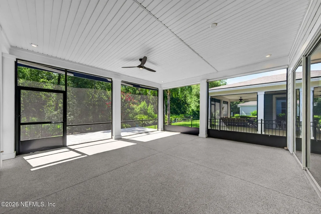 Photo of 186 LADYSLIPPER Drive