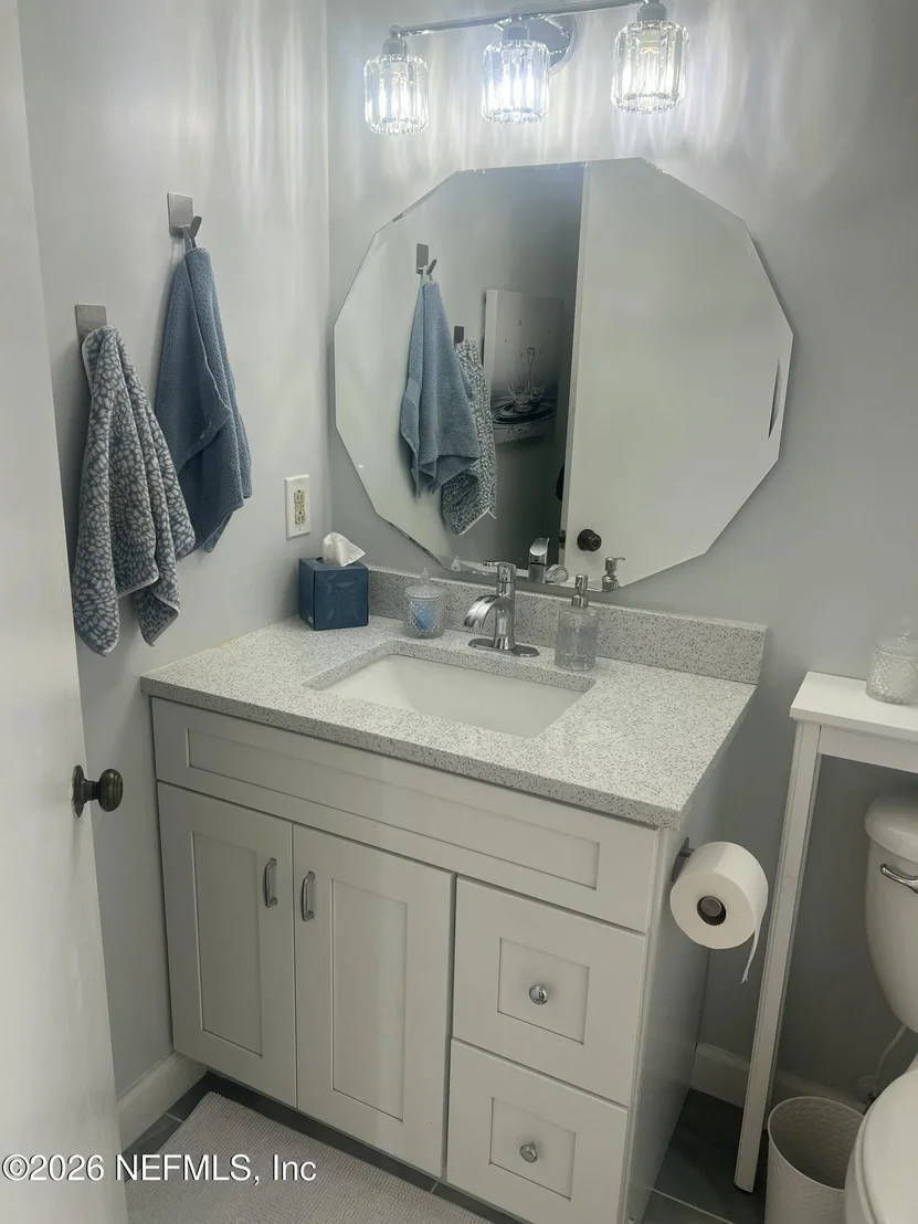 Photo of Unit B4 at 1513 N OCEAN SHORE Boulevard