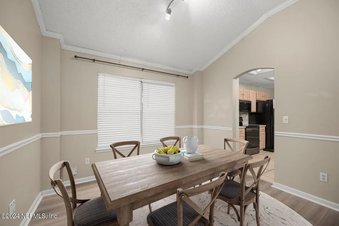 Photo of 312 SOUTHLAKE Drive
