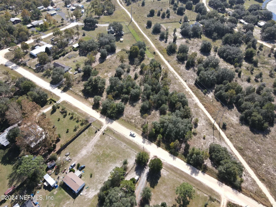 Photo of 5825 SEQUOIA Road