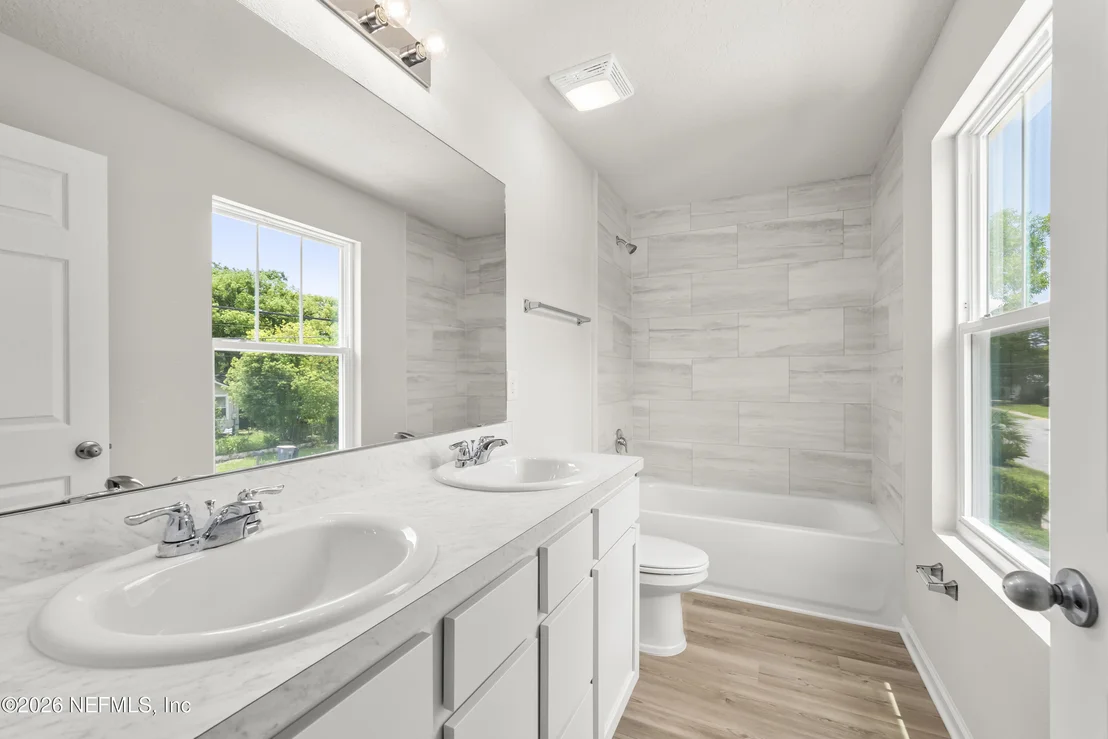 Photo of 716 LOCUST Street