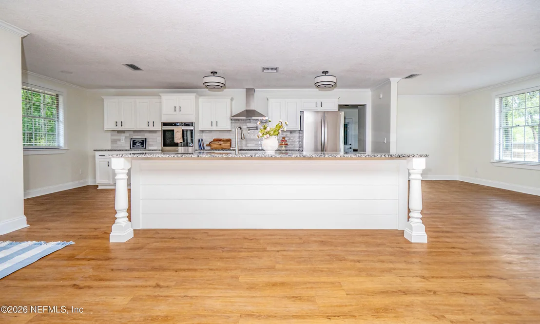 Photo of 6172 MILTONDALE Road