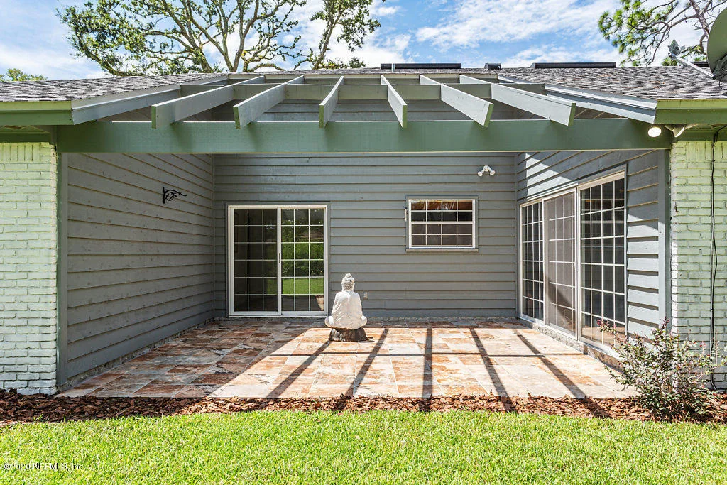 Photo of 9625 BEAUCLERC BLUFF Road
