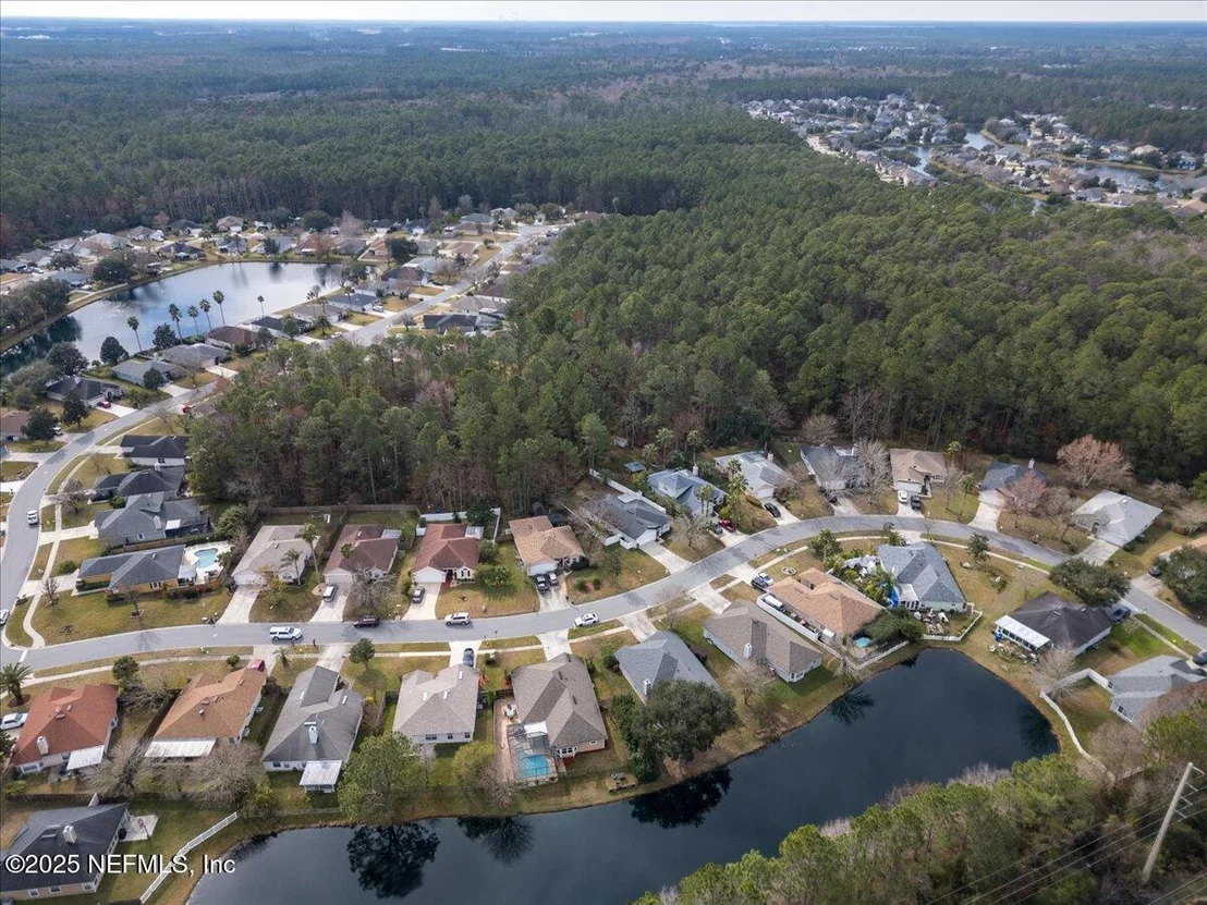 Photo of 184 SOUTHLAKE Drive