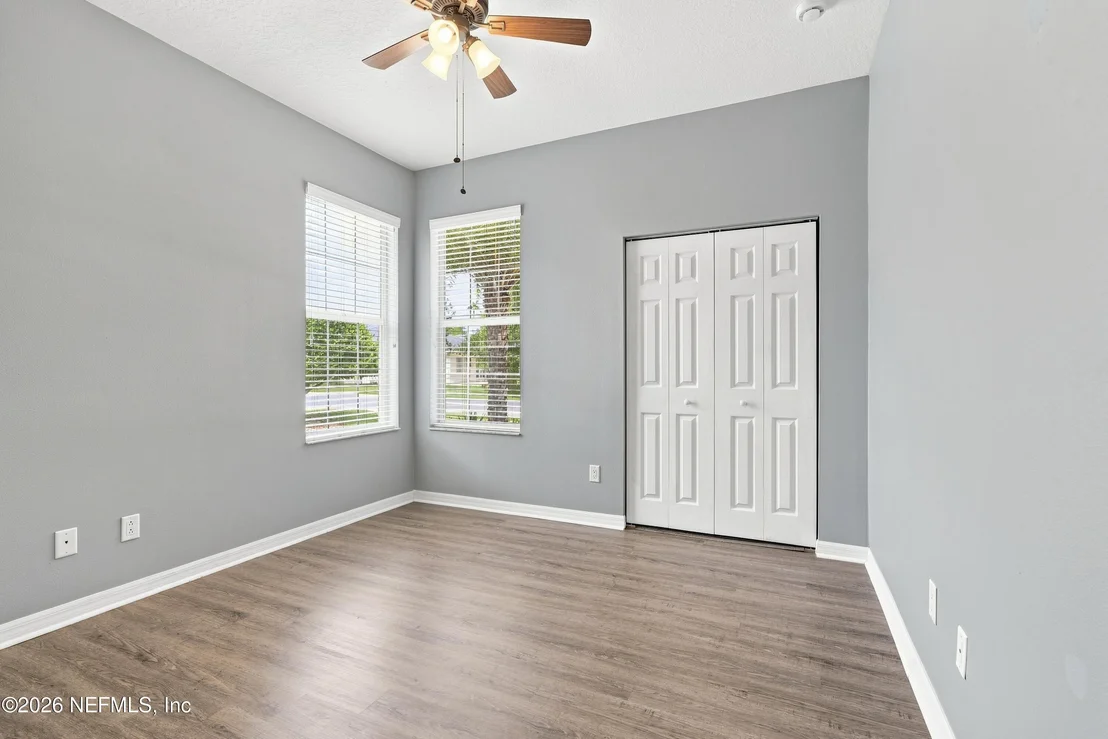 Photo of 629 KNOLLWOOD Lane