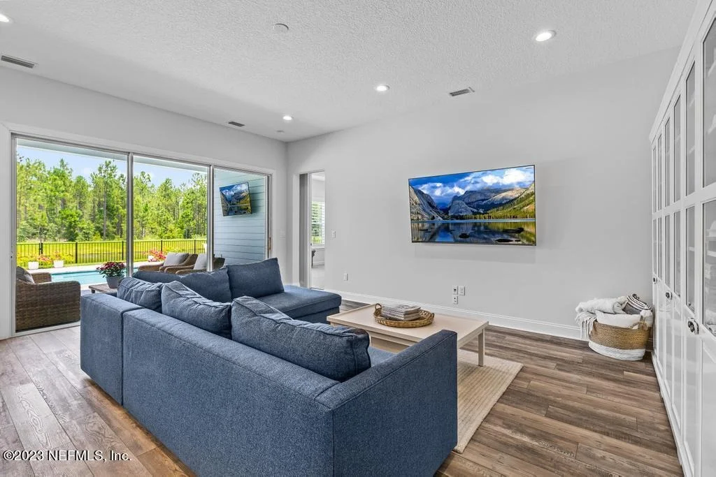 Photo of 660 SILVER PINE Drive