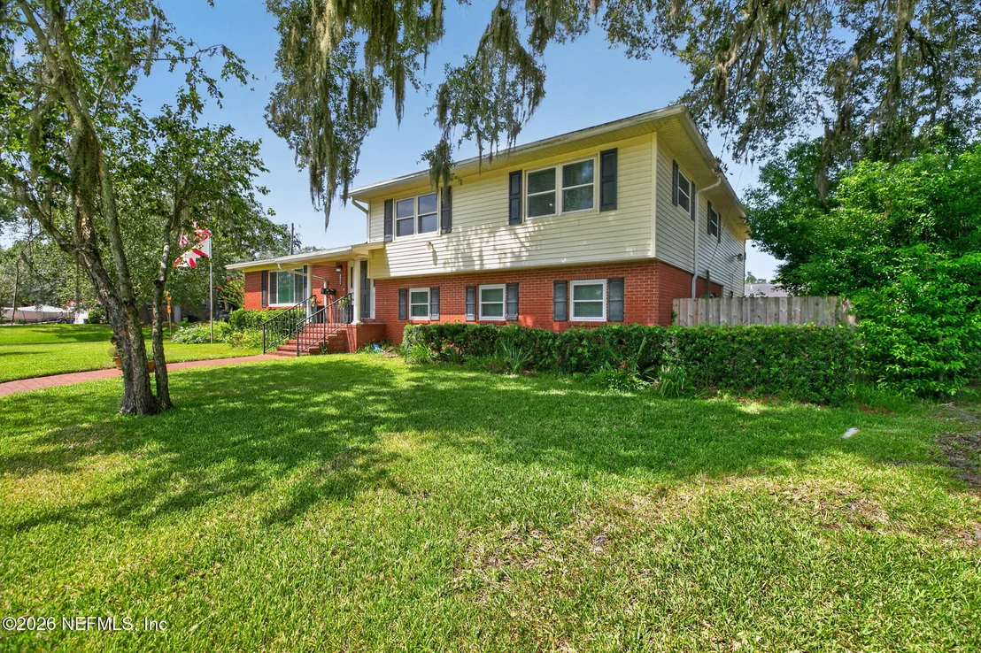 Photo of 3909 SAN BERNADO Drive