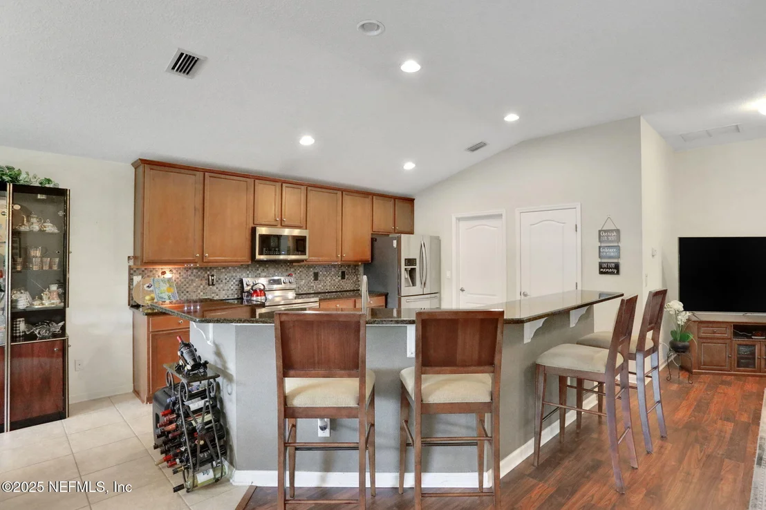Photo of 4620 PINE LAKE Drive