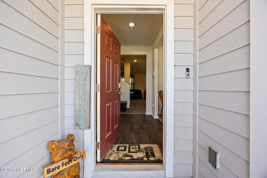 Photo of 70168 ROSEAPPLE Court
